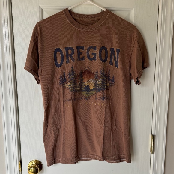 Full Tilt Oregon Graphic Tee Size Small Excellent Used Condition - Picture 2 of 5